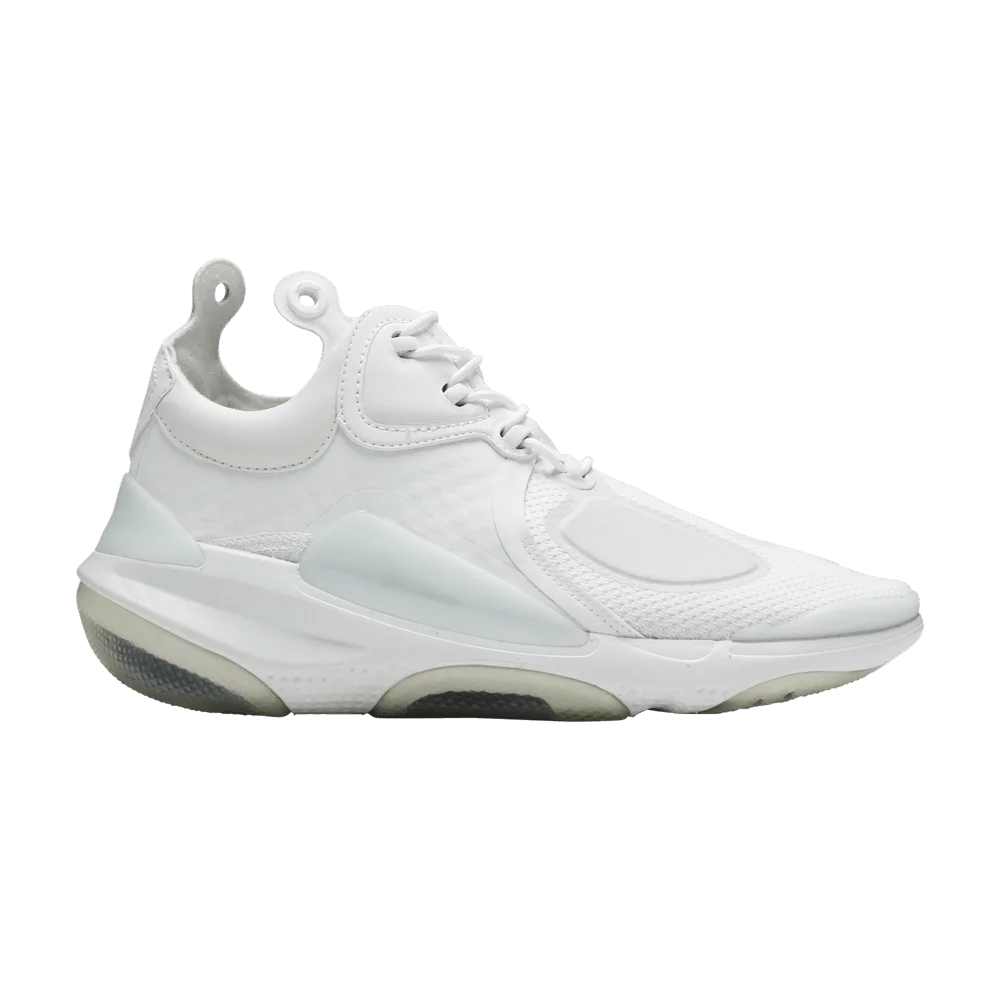 Krossovki-Matthew-M.-Williams-x-Nike-Joyride-CC3-White