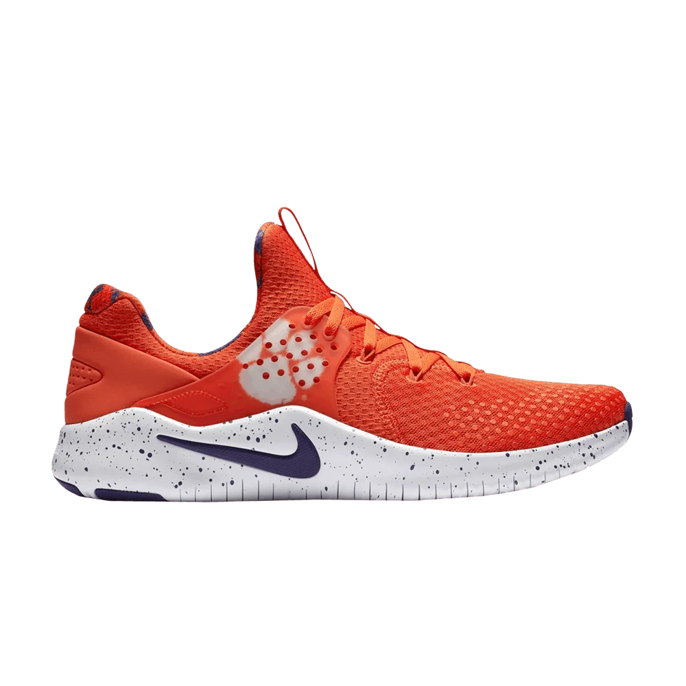 Krossovki-Nike-Free-TR-8-Clemson