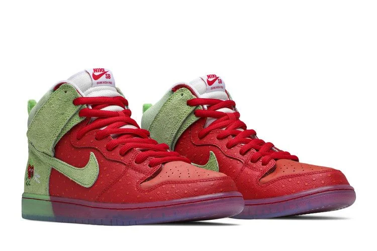 Krossovki-Nike-Dunk-High-SB-Strawberry-Cough-7