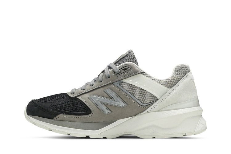 990v5-made-in-usa-marblehead-black-m990bm5_02