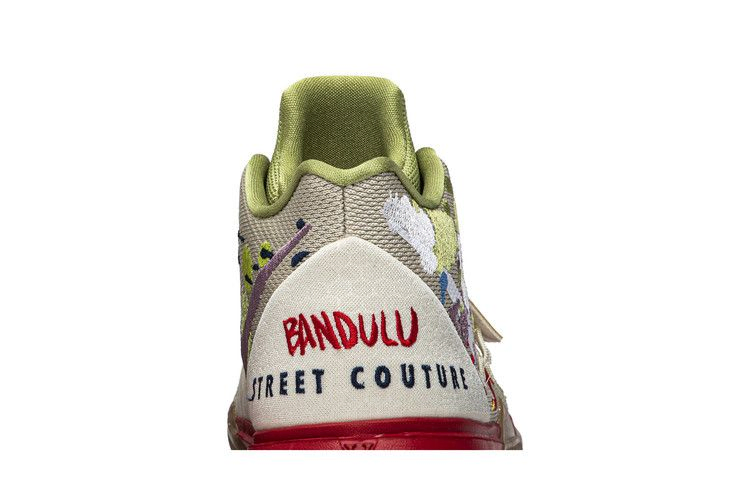 Кроссовки Bandulu x Nike Kyrie 5 GS 'Embroidered Splatters'