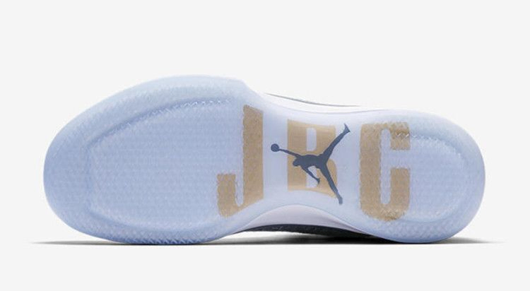 air-jordan-31-jordan-brand-classic-aa2564-071_04