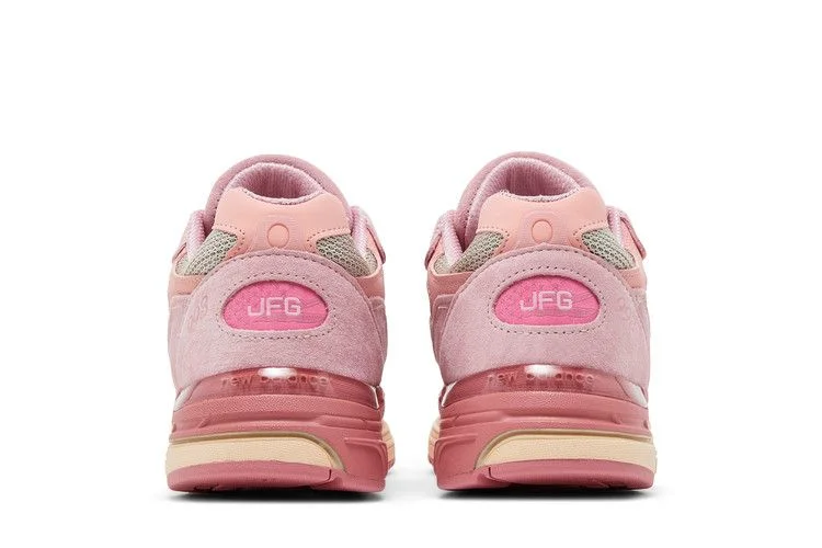 Krossovki-Joe-Freshgoods-x-New-Balance-993-Made-in-USA-Performance-Art-Powder-Pink-5