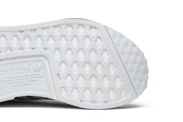 Кроссовки Adidas Wmns NMD_R1 'Midnight Grey'