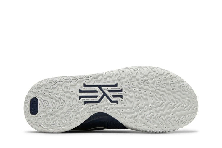 Кроссовки Nike Kyrie 7 TB 'Midnight Navy'