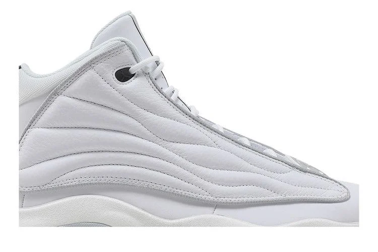 Krossovki-Air-Jordan-Pro-Strong-White-Metallic-Platinum-1