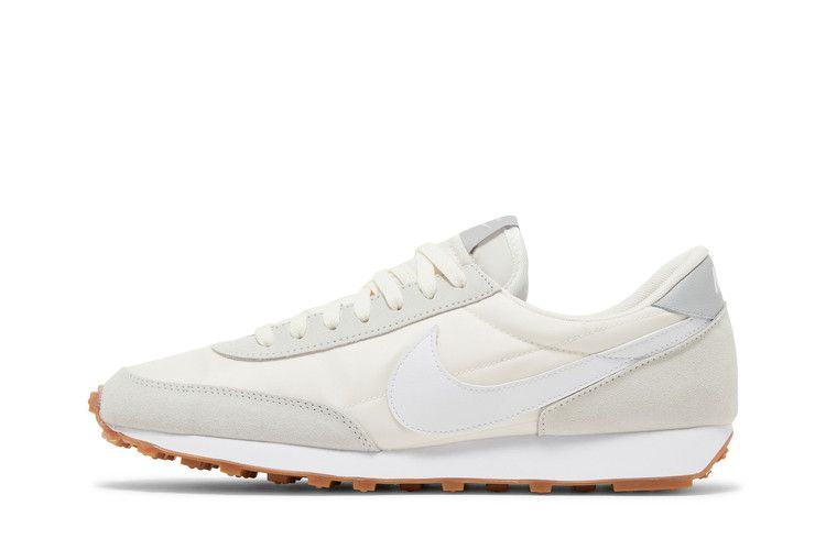 wmns-daybreak-white-gum-ck2351-101_02