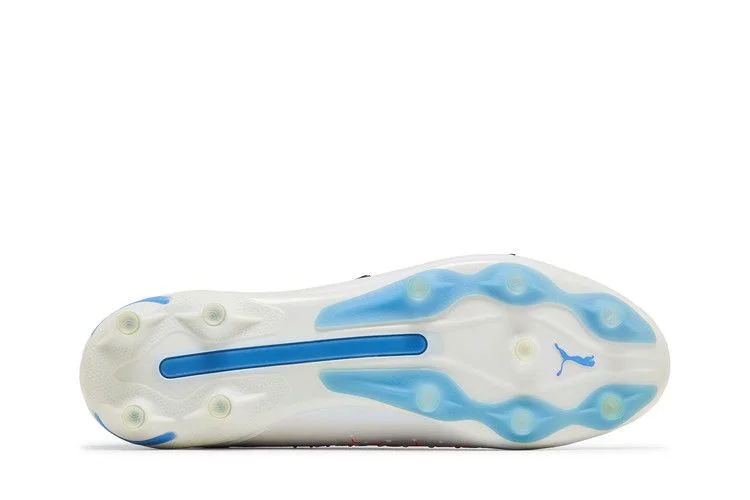 Кроссовки Puma King Ultimate FG AG 'White Blue Glimmer'