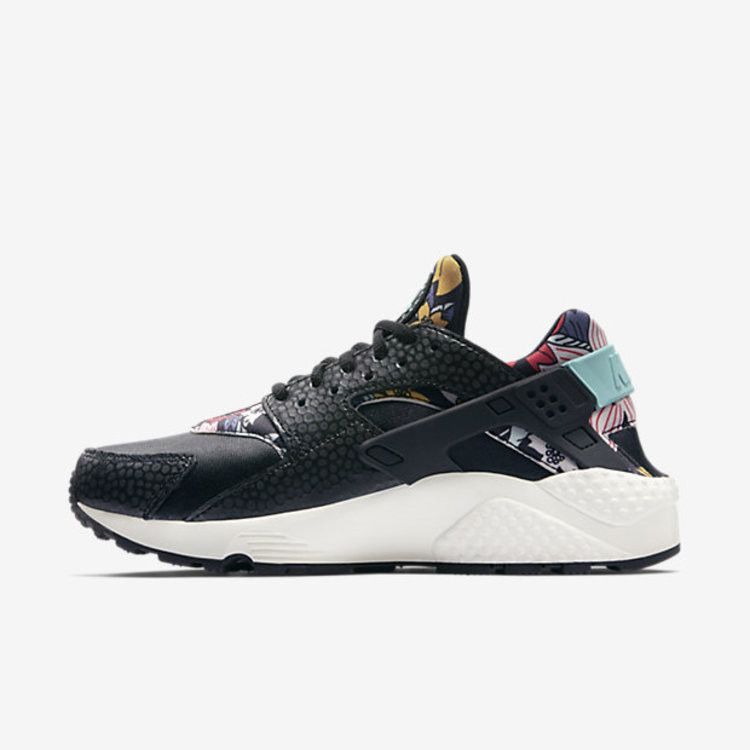 nike-wmns-air-huarache-aloha-725076-001_02