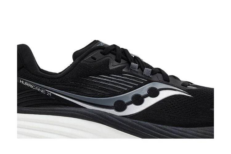 Krossovki-Saucony-Hurricane-24-Wide-Black-Carbon-1