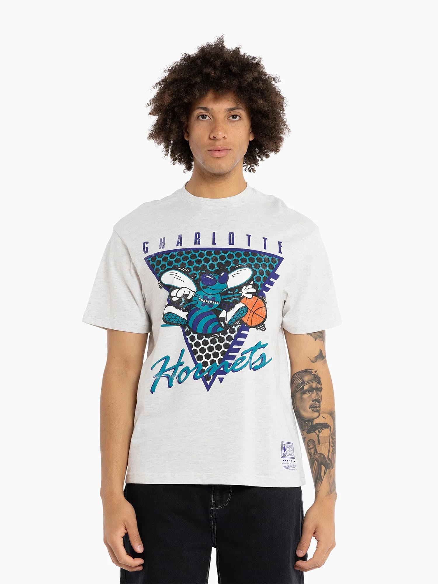 Mitchell-Ness-Charlotte-Hornets-Tri-Logo-Vintage-T-Shirt-3