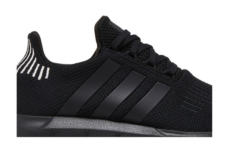 Кроссовки adidas Wmns Swift Run 1.0 'Black Wonder Quartz'