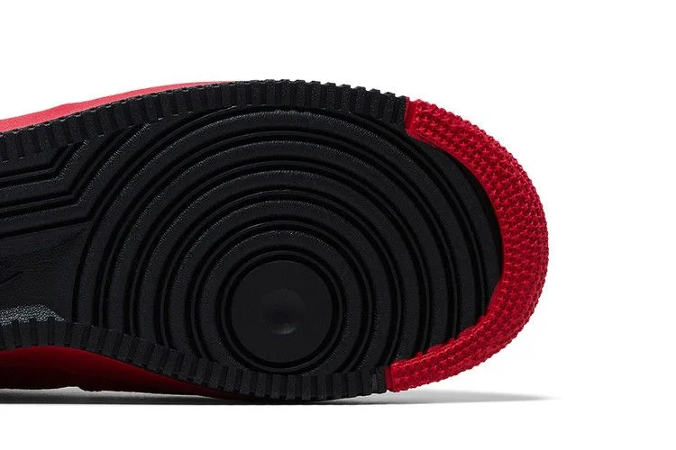 Кроссовки Nike Air Force 1 High 'University Red Black'