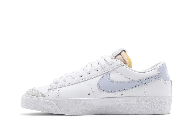 Кроссовки Nike Wmns Blazer Low '77 'White Ghost'