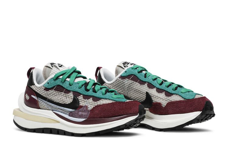 sacai-x-vaporwaffle-sp-string-villain-red-dd3035-200_07