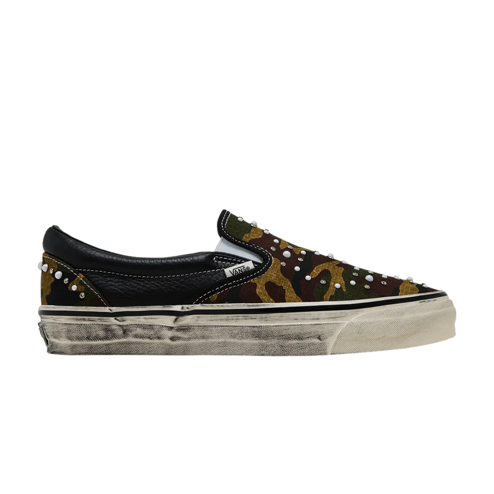 vans-premium-classic-slip-on-pearlized-pack-camo-black-vn000d9pcak_1
