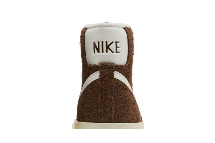 Кроссовки Nike Wmns Blazer Mid '77 Vintage 'Cacao Wow'