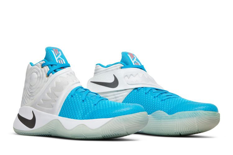 kyrie-2-christmas-823108-144_07