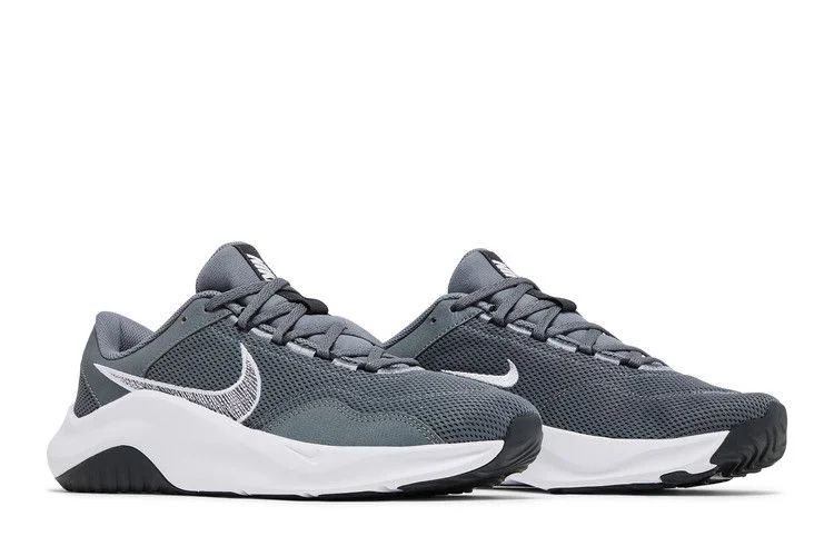 Krossovki-Nike-Legend-Essential-3-Next-Nature-Smoke-Grey-7
