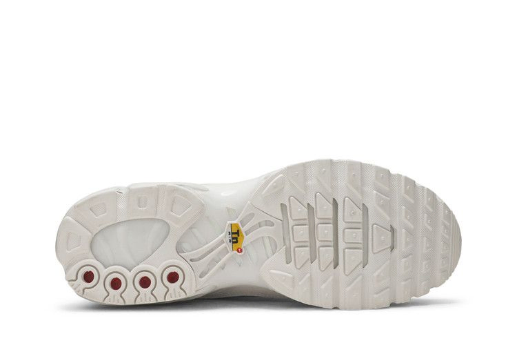 air-max-plus-ar0970-002_03