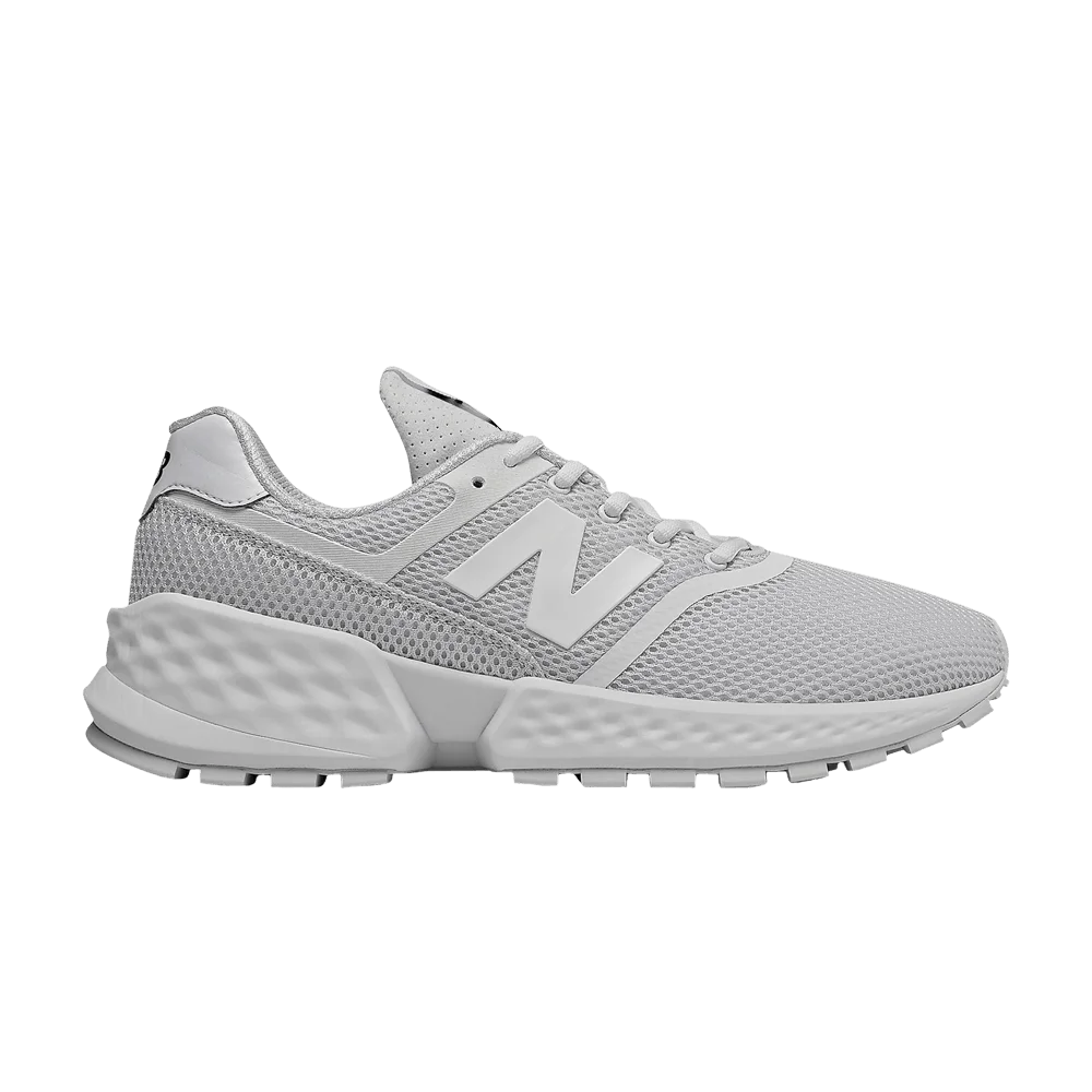 Krossovki-New-Balance-574v2-Sport-Grey