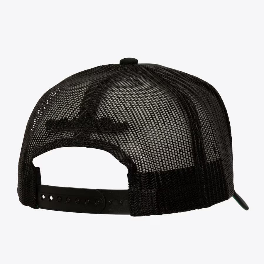 Бейсболка Mitchell & Ness Black Pittsburgh Steelers Core Trucker Snapback Hat