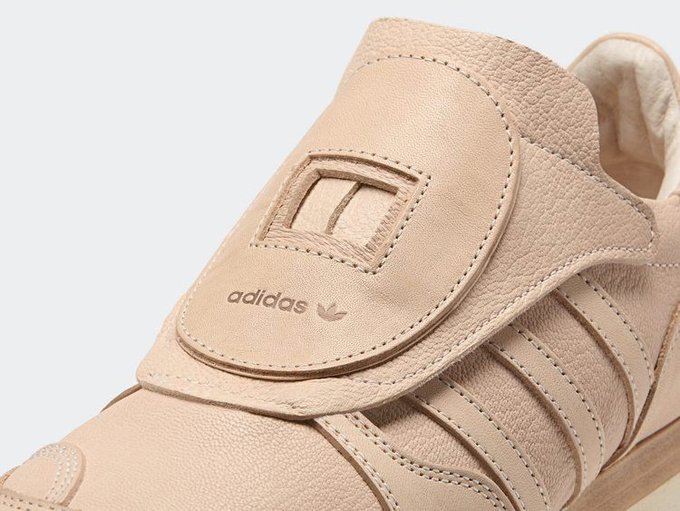Кроссовки Hender Scheme x adidas Micropacer