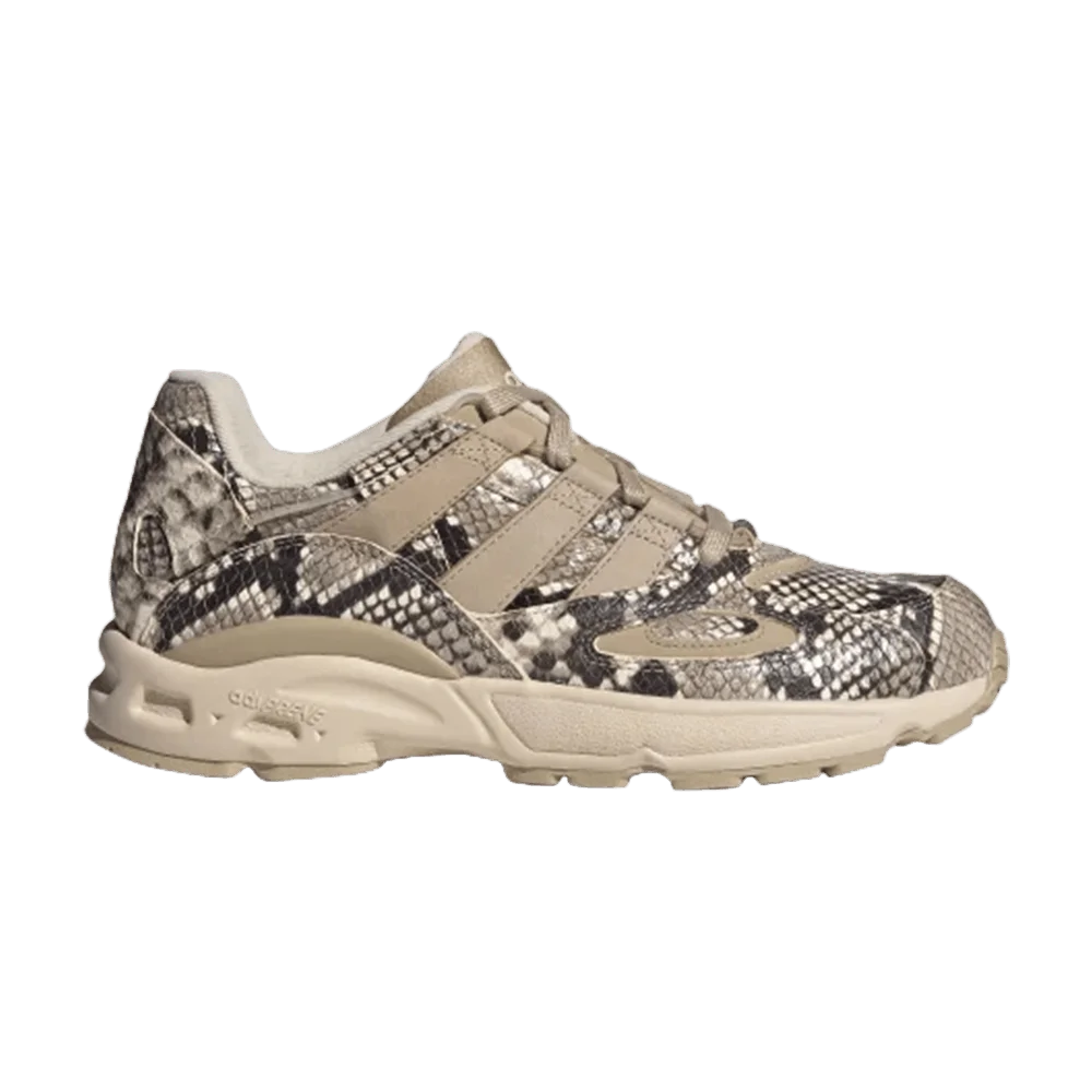 Krossovki-Adidas-LXCON-94-Snakeskin