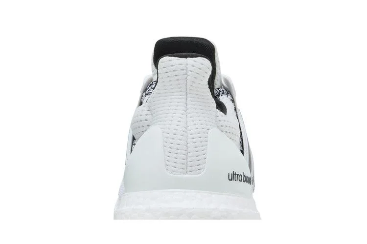 Krossovki-adidas-UltraBoost-1.0-White-Black-6
