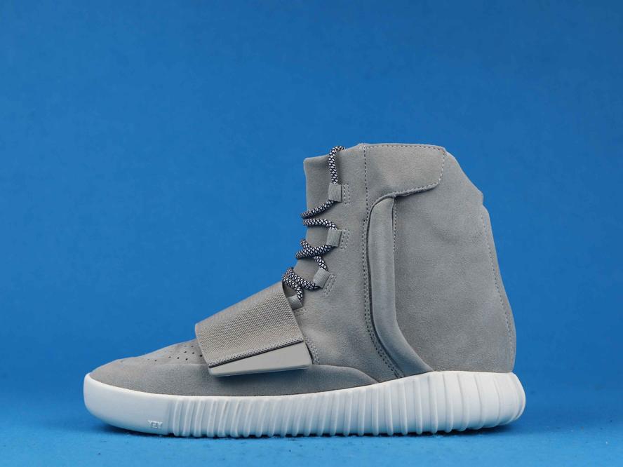 Кроссовки adidas Yeezy Boost 750 OG Light Brown