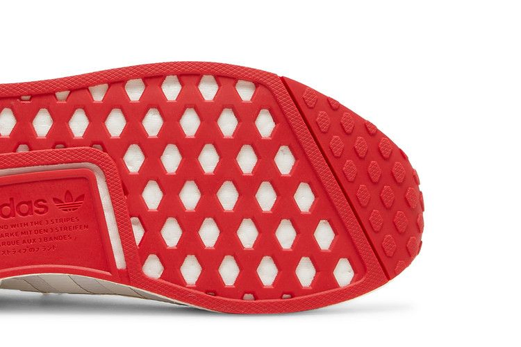 nmd_r1-v2-white-scarlet-gv8252_04