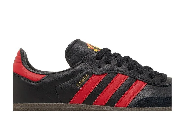 Krossovki-Manchester-United-x-adidas-Samba-Team-Black-Real-Red-1