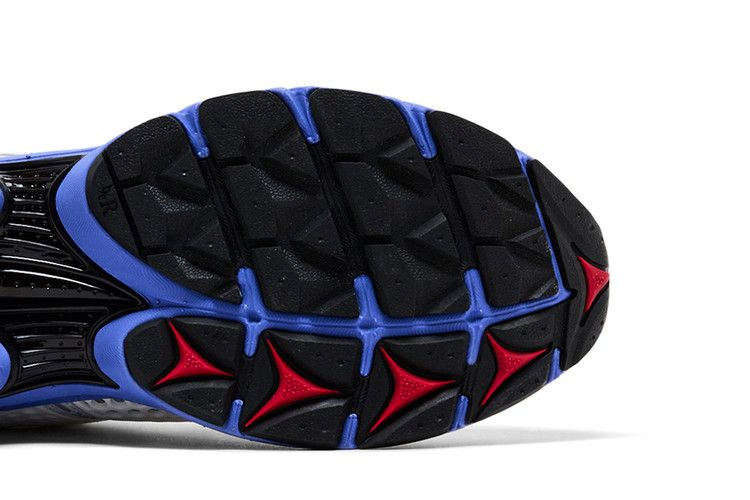 Кроссовки Saucony ProGrid Triumph 4 'Galaxy Pack'