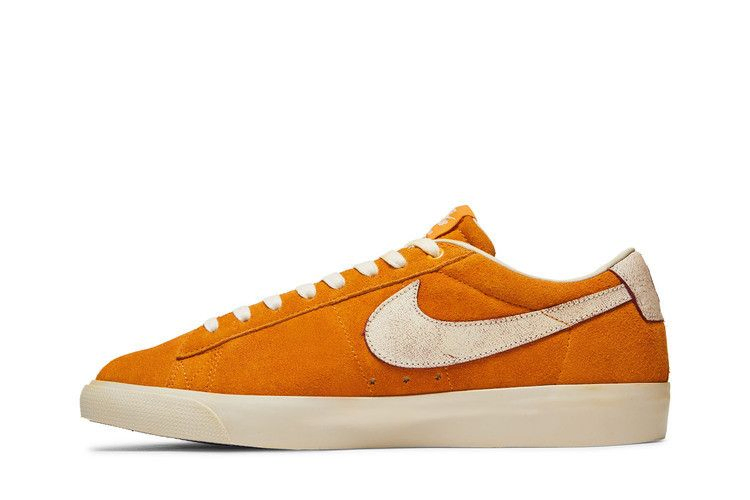blazer-low-sb-gt-home-state-georgia-716890-816_02