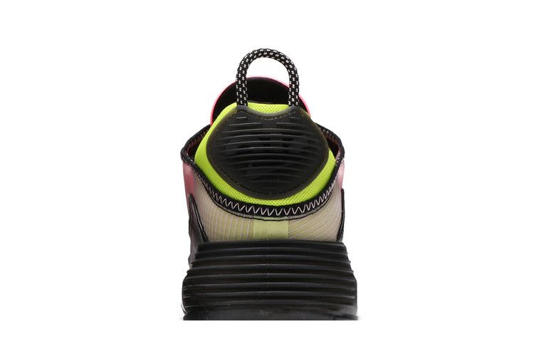wmns-air-max-2090-champagne-cyber-cv8727-600_06