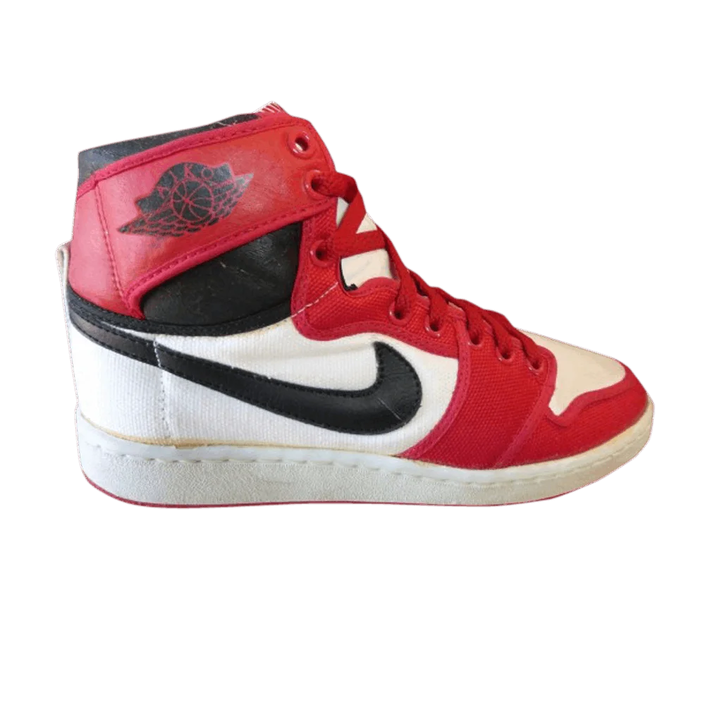 Krossovki-Air-Jordan-AJKO-High-OG-Chicago-1985
