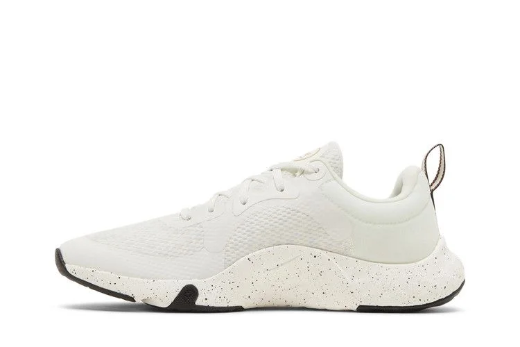 Krossovki-Nike-Wmns-Renew-In-Season-TR-11-Sail-Metallic-Copper-Coin-2
