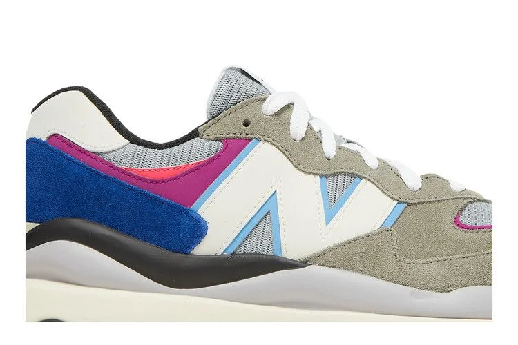Кроссовки New Balance 57/40 'Incubation Pack - Grey Pink Zing'