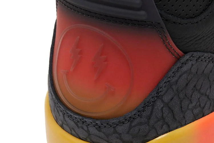 Krossovki-J.-Balvin-x-Air-Jordan-3-Retro-Rio-8