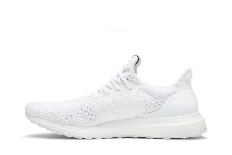 Кроссовки A Ma Maniere x Invincible x adidas UltraBoost 'Triple White'