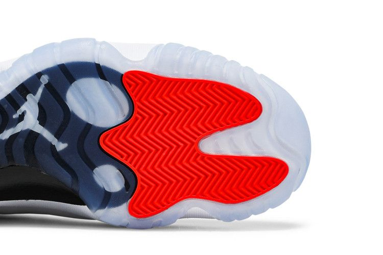 air-jordan-11-adapt-white-china-charger-dd3522-100_04