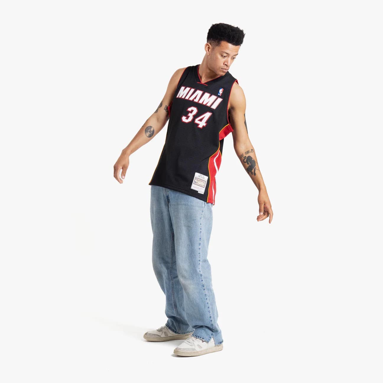 2012-13-Miami-Heat-Ray-Allen-34-Swingman-Hardwood-Classic-Black-Jersey-3