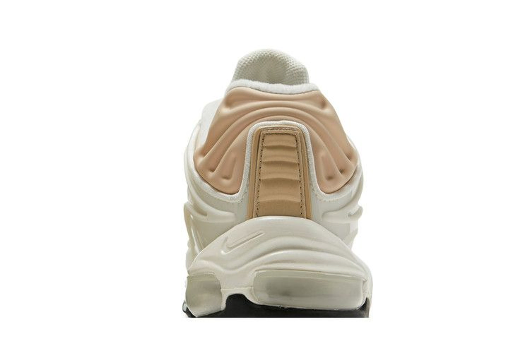 Кроссовки Nike Air Max Deluxe SE 'Sail'