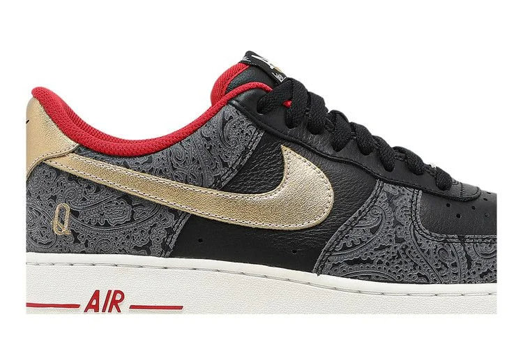 Krossovki-Nike-Air-Force-1-07-LX-Spades-1