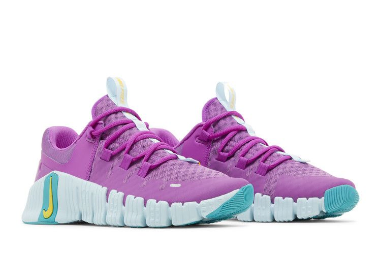 wmns-free-metcon-5-hyper-violet-dv3950-501_07