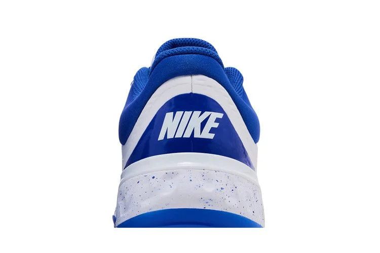 Кроссовки Nike Alpha Huarache Elite 4 Low 'White Hyper Royal'