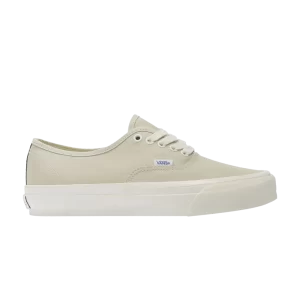 premium-authentic-44-castle-wall-grey-vn000cqa4a3-300x300