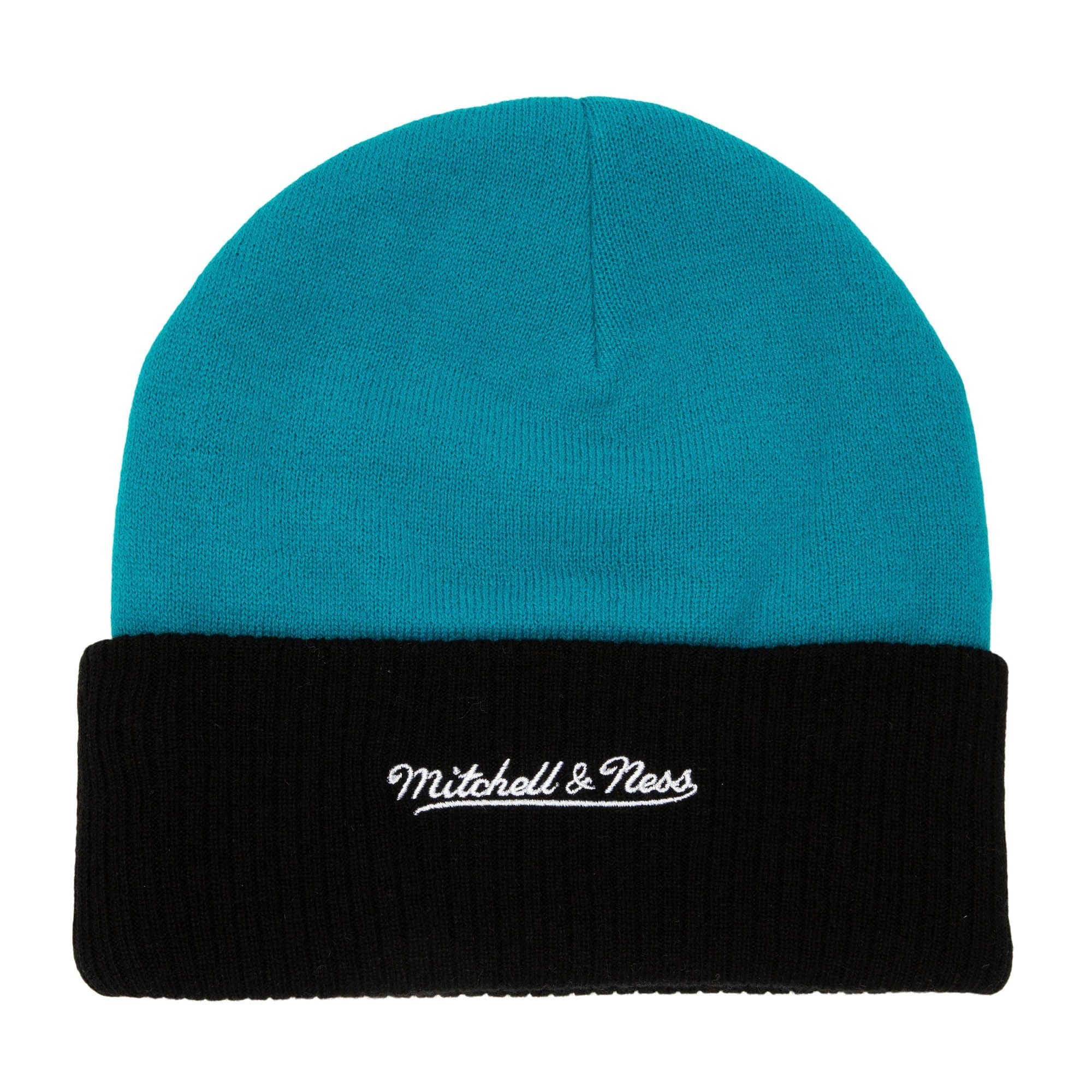 Mitchell-Ness-Just-Don-Cashmere-Knit-HWC-Charlotte-Hornets-Beanie-1