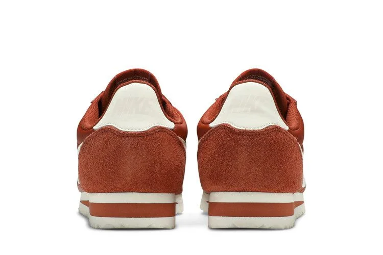 Krossovki-Nike-Wmns-Classic-Cortez-Nylon-Firewood-Orange-5