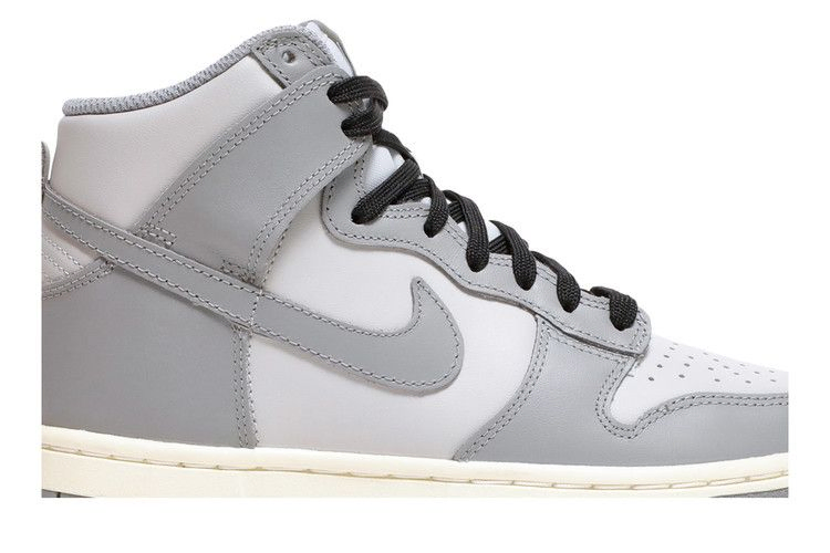 wmns-dunk-high-aged-grey-dd1869-001_01